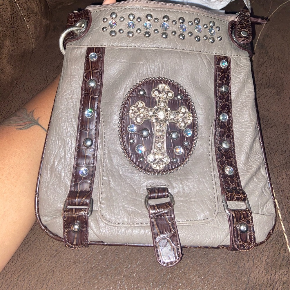 Crossbody bag